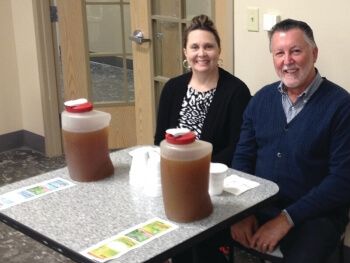 Da Director and da Director of Operations starting out wit two gallons uh tea to serve at da Ministers of Economic Development meeting in Alexandria, Louisiana - Dey all had good things to say about it!